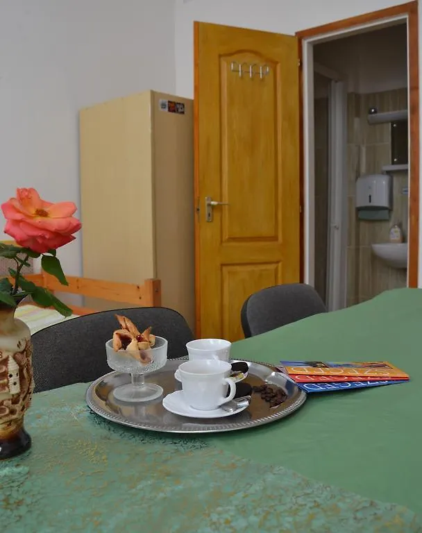 Romzsa Tódor Kollégium Hostel Szeged