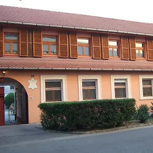 Tímárház Panzió Panzió