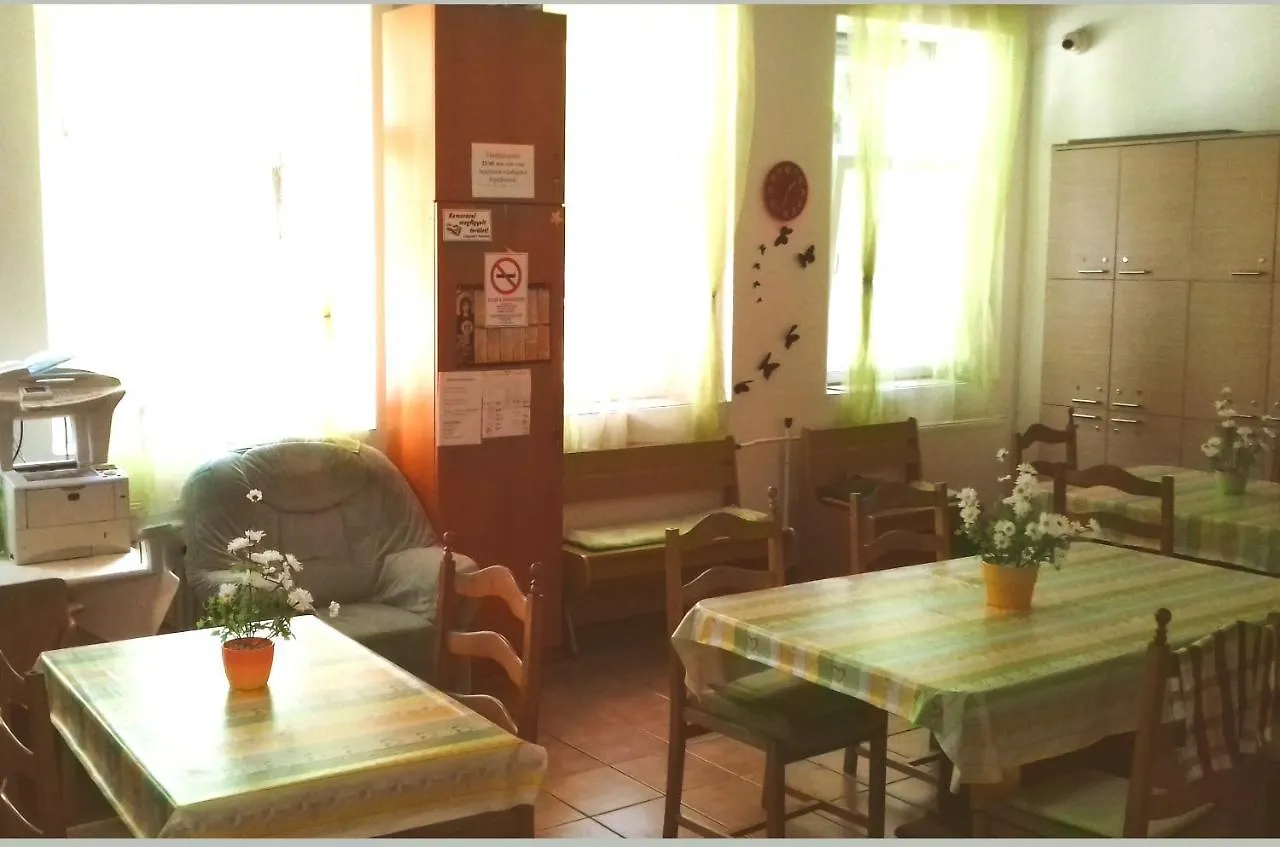旅馆 罗姆沙都铎库利姆旅舍 塞格德